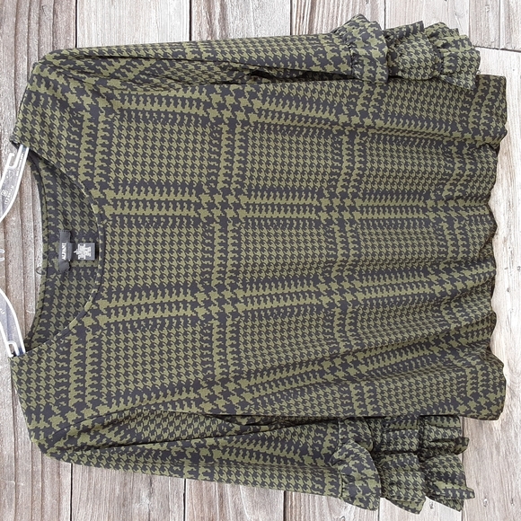 Alfani green and black patterned blouse size large - Picture 1 of 8